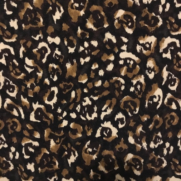 MICHAEL KORES 3/4 length sleeves blouse (leopard) - Picture 4 of 4